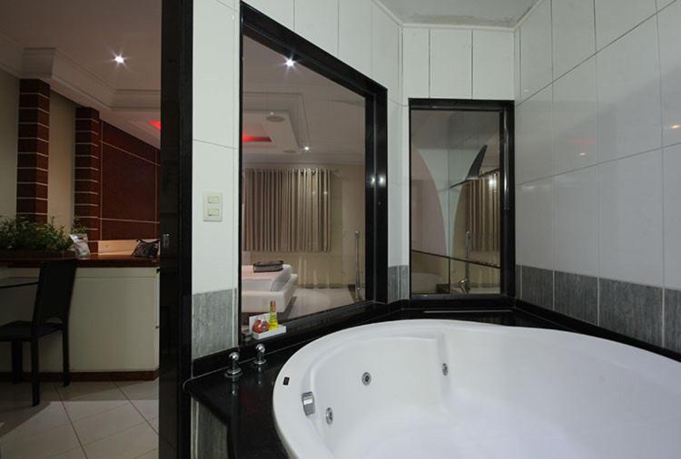 Love hotel Sensuale